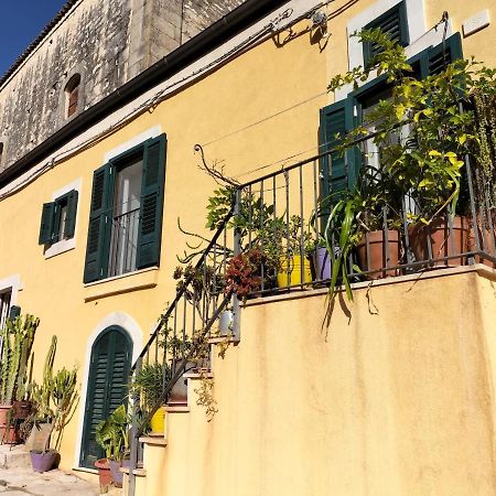 La Casa Di Sveva Apartamento Ragusa Exterior foto